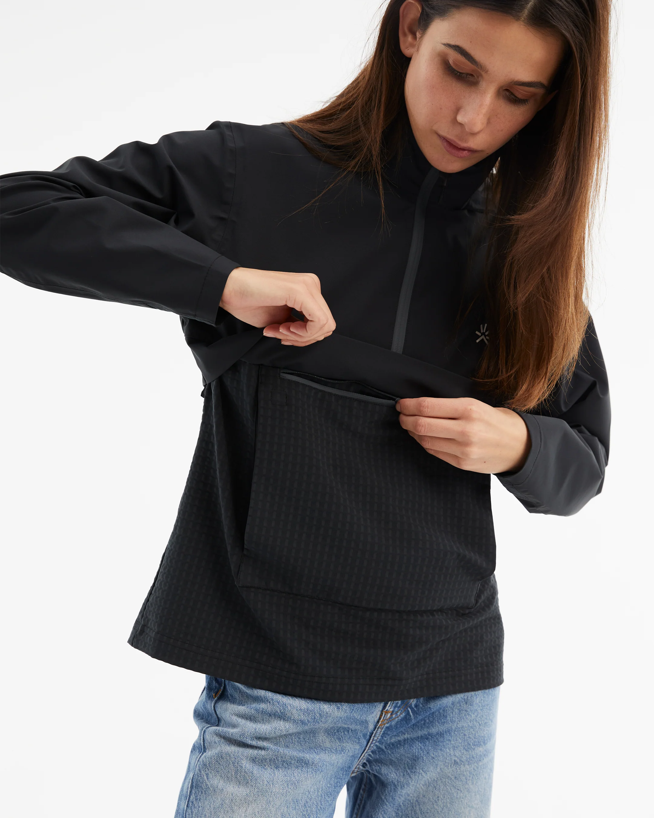 Women's NS40 Light Jacket Core Black - Image 4