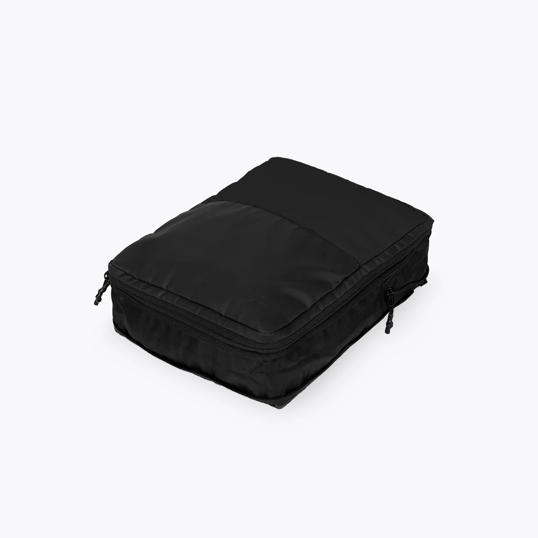 Packing Cube 10L All Black - Image 7