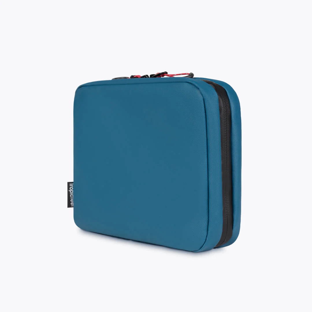 FidLock® Toiletry Ocean Blue - Image 3